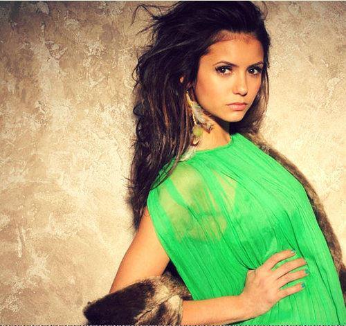  Autors: littlemonster19 Nina Dobrev - Elena Gilbert «3