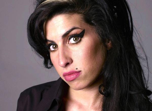 Amy Winehouse66900000 Autors: TripleH TOP meklētākās-2012