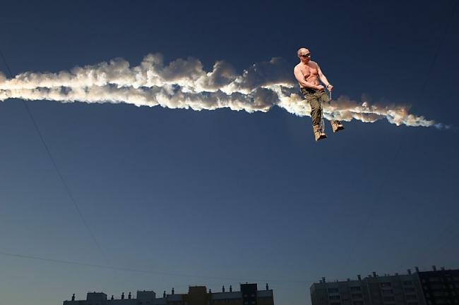  Autors: sanchez Virs Krievijas nokrīt meteorīts.