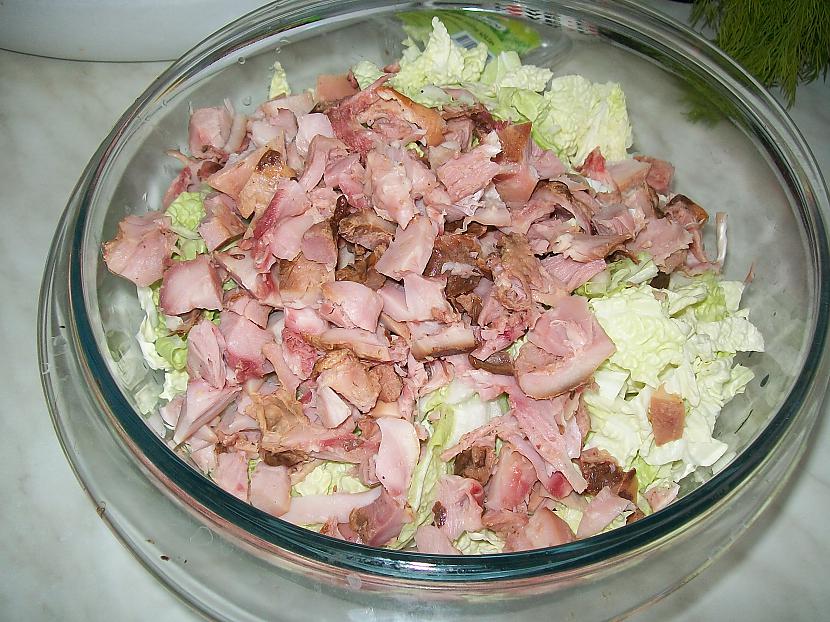 Sagriezu klāt salātus Kīnas... Autors: Turbopienene Sautēta gaļa- bez liekām taukvielām