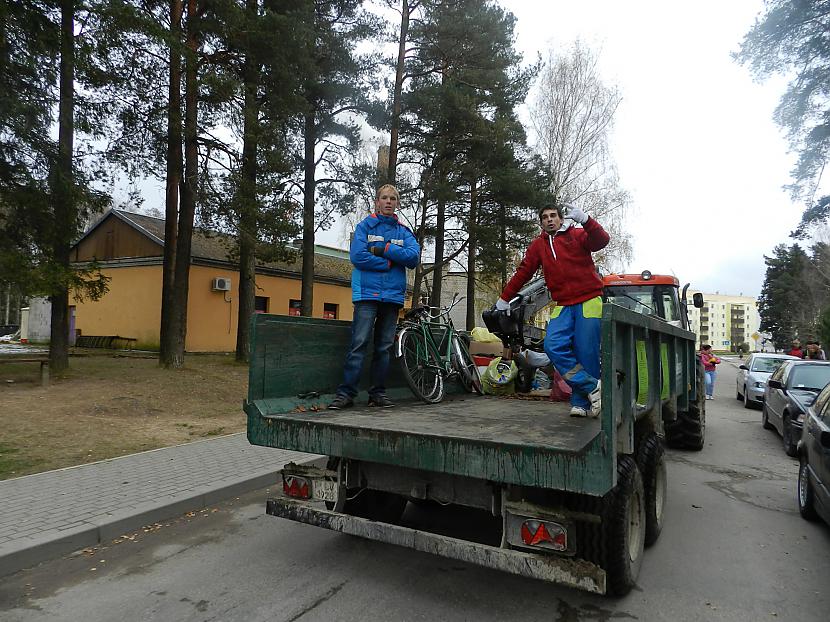 Tiek atdoti pat velosipēdi  Autors: rezidents Brocēnu brīvprātīgie jaunieši