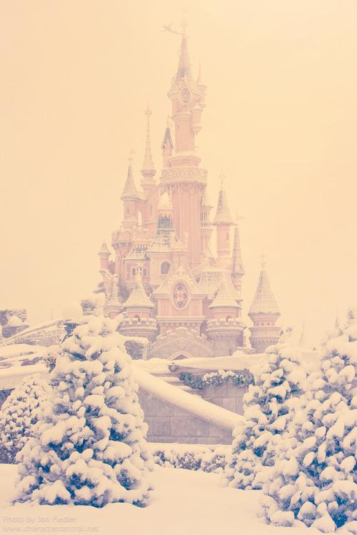 Disneyland Paris... Autors: LittlePrincesss PinkPrincess