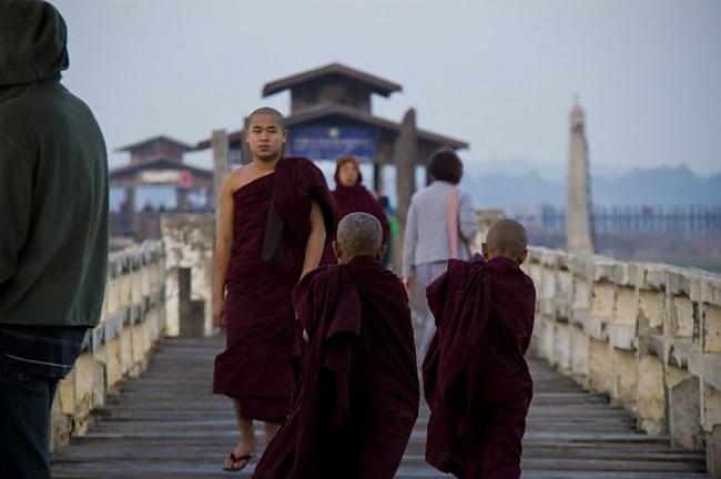  Autors: Emchiks Laipni lūdzam Mjanma (Birma)