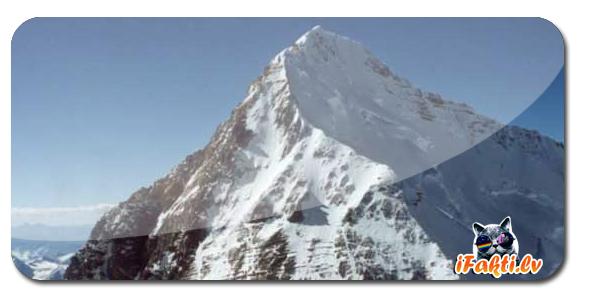 Everesta virsotnē ir pieejams... Autors: Be scared Interesantu faktu megapaka