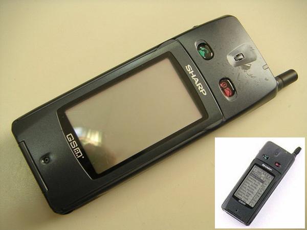 Scaronis ir pirmais mobilais... Autors: Fosilija Mobilo telefonu attīstības vēsture