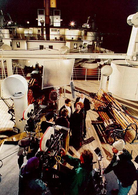  Autors: Fosilija Titāniks /Behind the scenes/