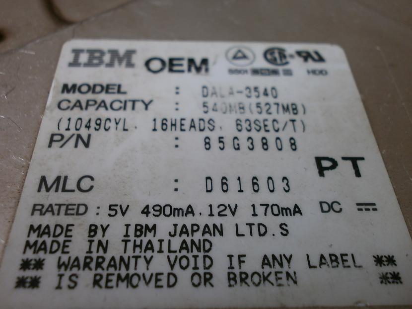 Cietais disks  IBMnbspDeskstar... Autors: BoyMan Datortehnikas relikvijas.