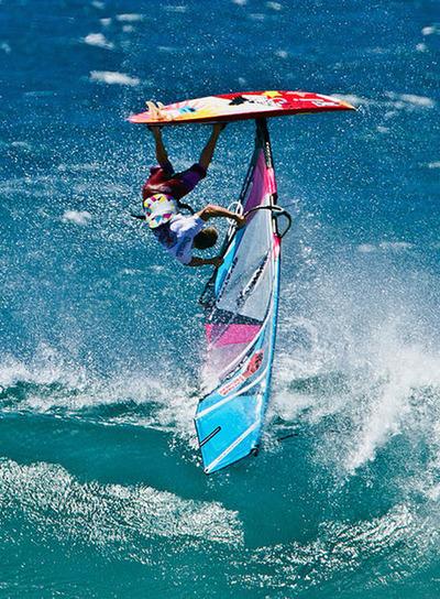  Autors: waveris windsurf is awesome...