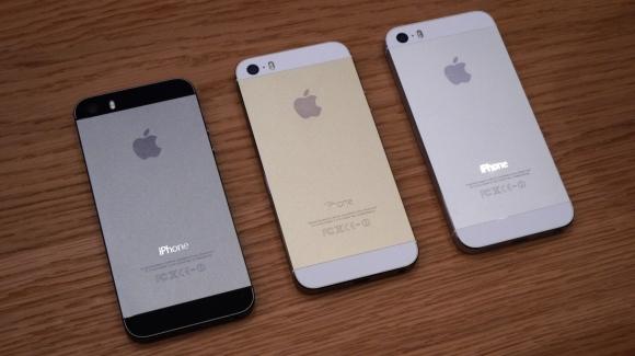 būs 3 dažādas krāsas telefonam... Autors: plunkš Ai-fons 5s.