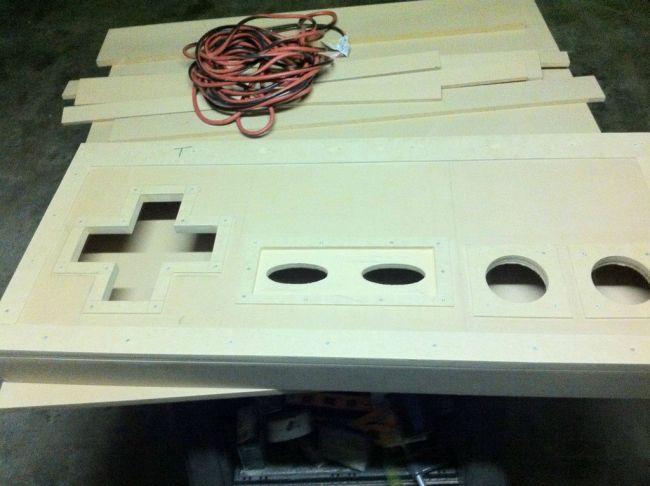  Autors: lucifers Kā izveidot NES kontroliera kafījas galdiņu...