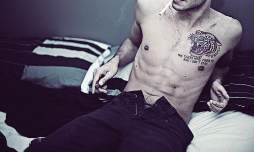  Autors: DarkParadise Inked guys do it better.