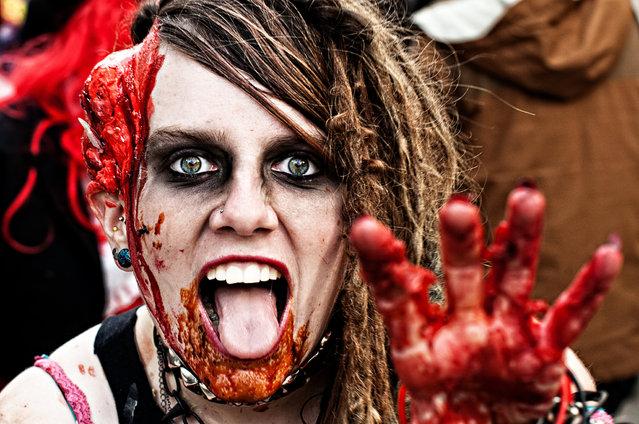  Autors: Hello Zombiju diena Londonā.