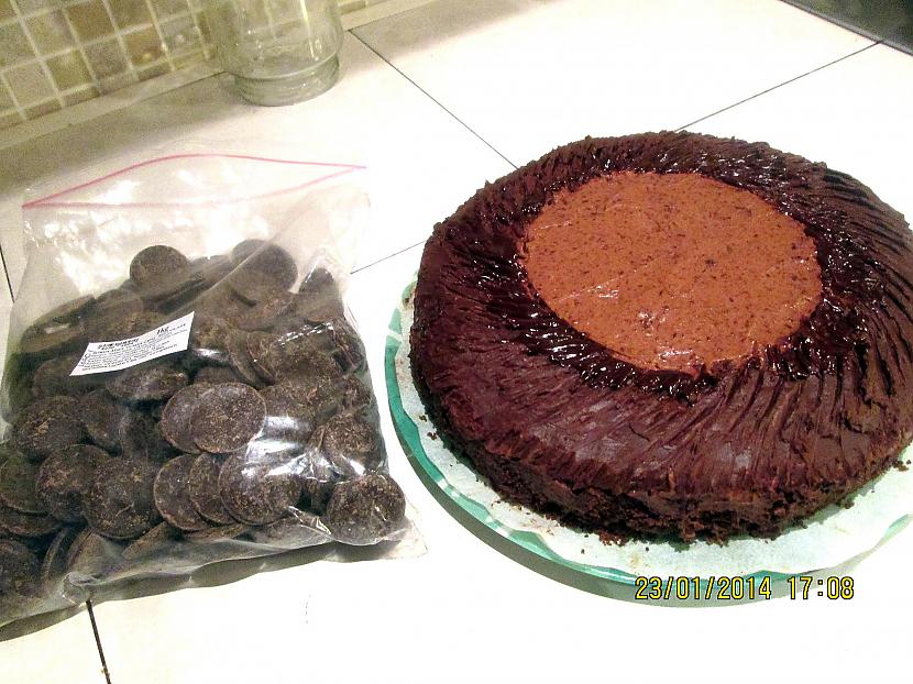 Cepu atkal scaronokolādes kūku... Autors: rasiks Lētāk un garšīgāk