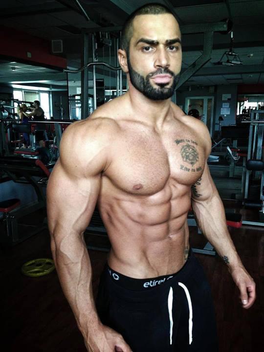 Lazar Angelov Autors: Fosilija Daži kačaki ko cilvēki uzskata par naturāļiem