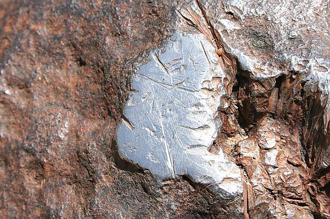 Hobas meteors sastāv no dzelzs... Autors: ČOPERS Pasaules smagākais meteorīts