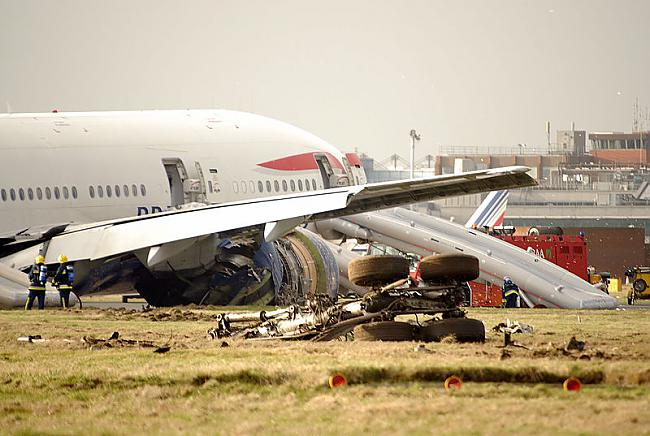Pirmā lielā katastrofa notika... Autors: kaashis Boeing 777 katastrofu lidmašīna?