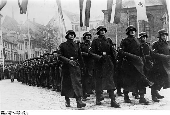  Autors: US Army Hitlers Latvijā.