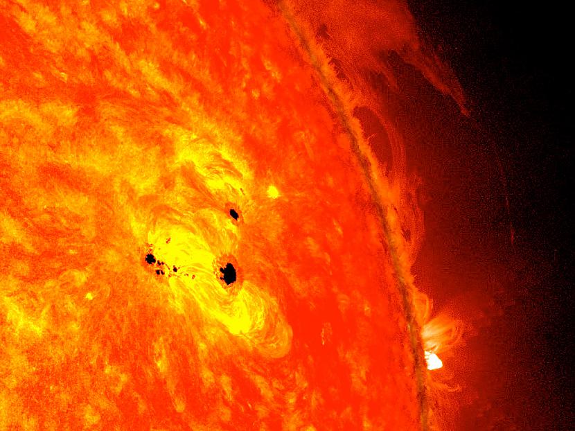 Saule ir jau 45 milijardus... Autors: LordOrio Fakti par saules sistēmu-Mīļā Saulīte