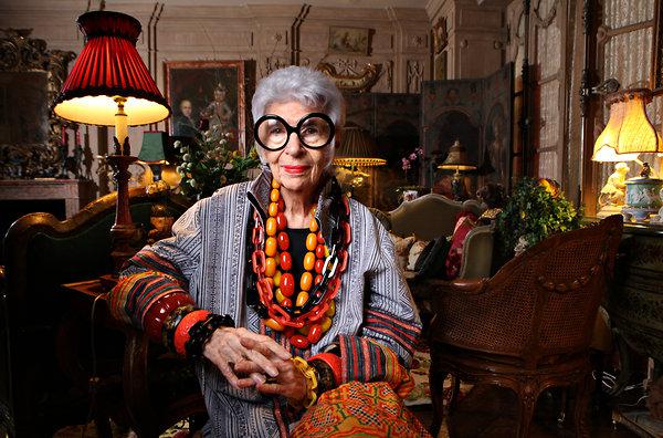 laquoEs saku velc to kas tev... Autors: sviestapika Iris Apfel