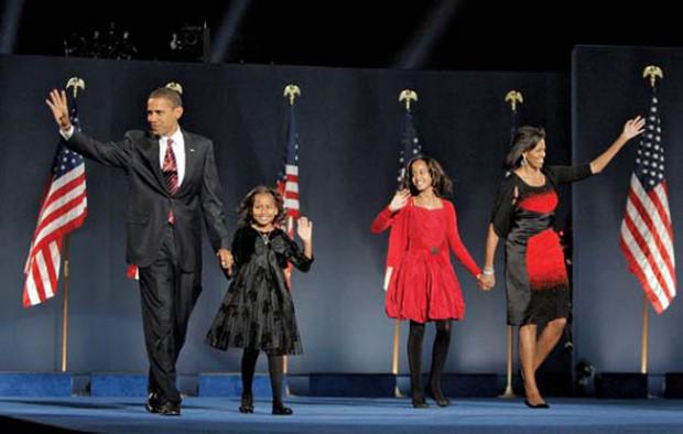 Baraks Obama tiek ievēlēts kā... Autors: Uldis Siemīte 24 fotogrāfijas kuras parāda pagājušo desmitgadi