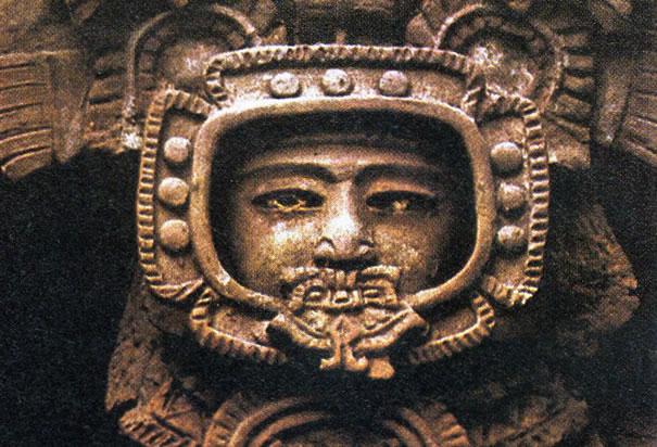 Debesu cilvēks  scaronī senā... Autors: Enrike Iglesiass Citplanētieši pasaules vēsturē...