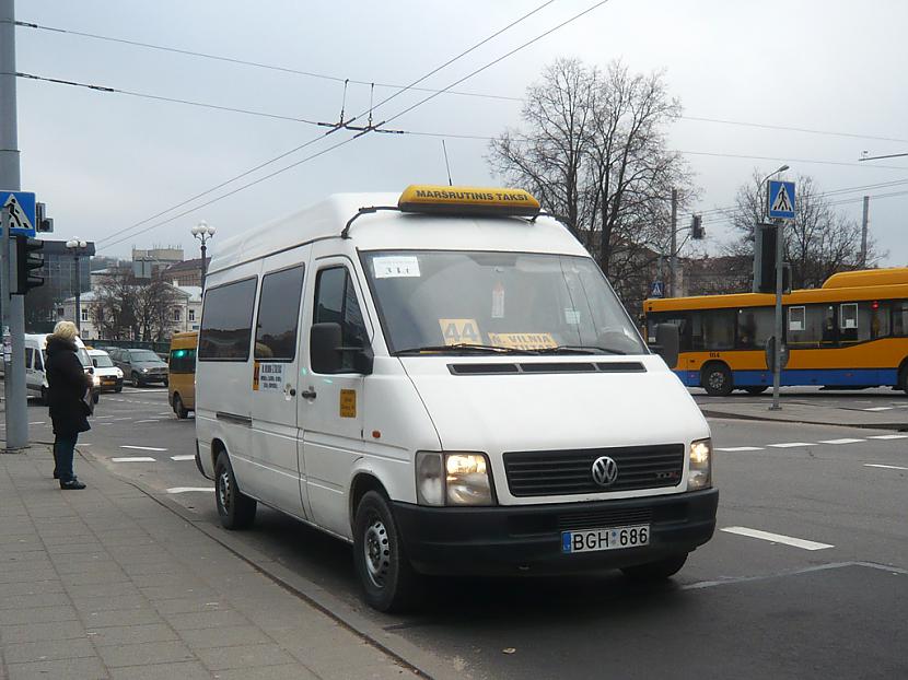 Volkswagen LT35 Autors: bobija UAB „Tolimojo keleivinio transporto kompanija,Almir“,Klaipėdos autobusų parkas