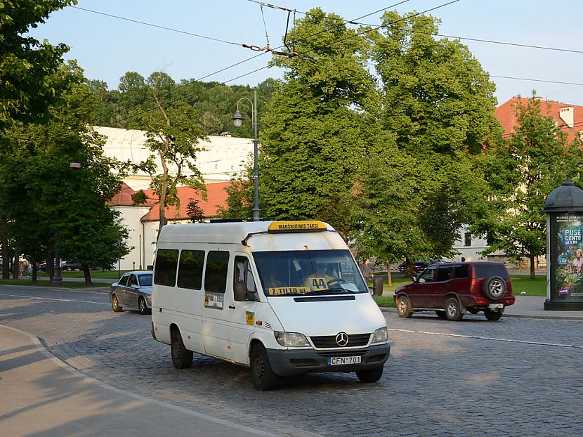 MercedesBenz Sprinter 316CDI Autors: bobija UAB „Tolimojo keleivinio transporto kompanija,Almir“,Klaipėdos autobusų parkas