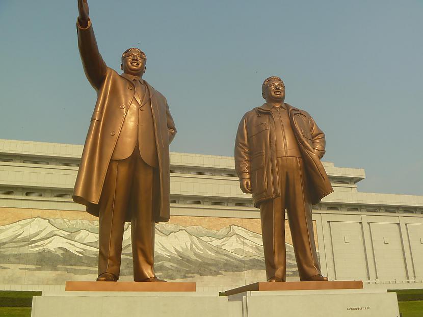 KTDR ir savs Propagandas un... Autors: druvalds Noslēpumu zeme Ziemeļkoreja