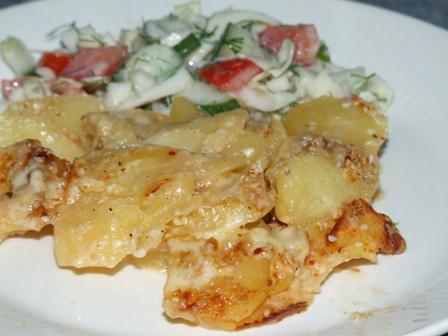 Cepti kartupeļi arī vārīti... Autors: ghost07 Ko bērniem dod ēst Latvijas skolās