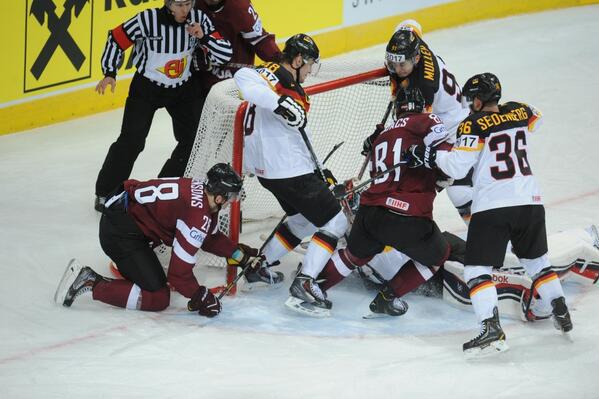 11 maijā Latvija zaudēja... Autors: WhatDoesTheFoxSay Latvija 2014. gada Pasaules Hokeja Čempionātā
