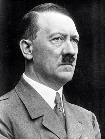  Autors: bananchik 15 Fakti par Hitleru