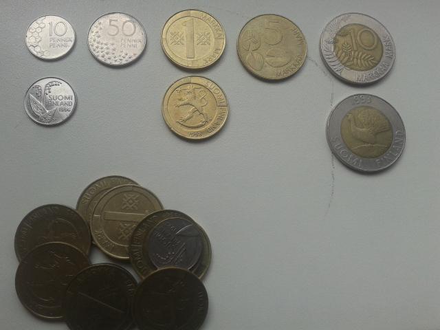 SomijaSomi eiro savos maciņos... Autors: es  cilvēks Mana monētu kolekcija