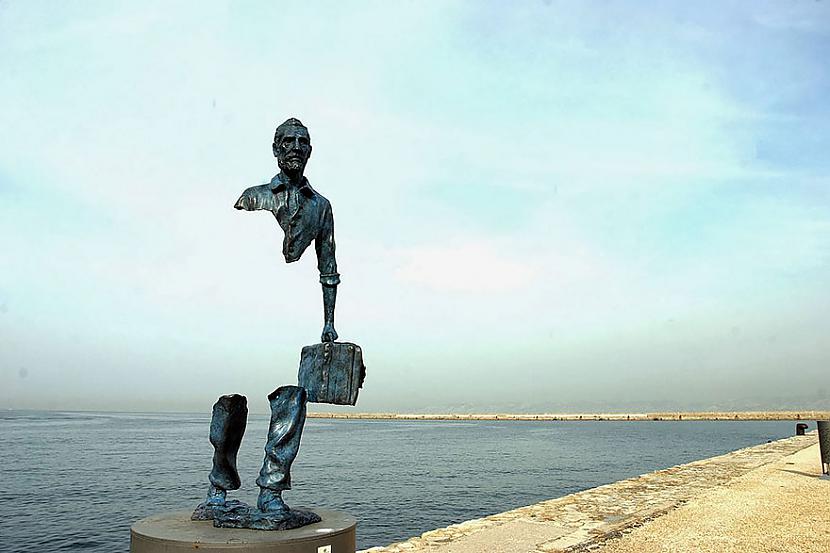 Les Voyageurs Marseļa Francija Autors: KlavsAnson Šīs ir dažas no visradošākajām skulptūrām.