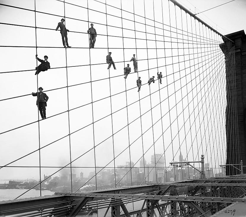 1915 gads Bruklinas tilta... Autors: Prāta Darbnīca Neparastas vēstures fotogrāfijas (1.daļa)