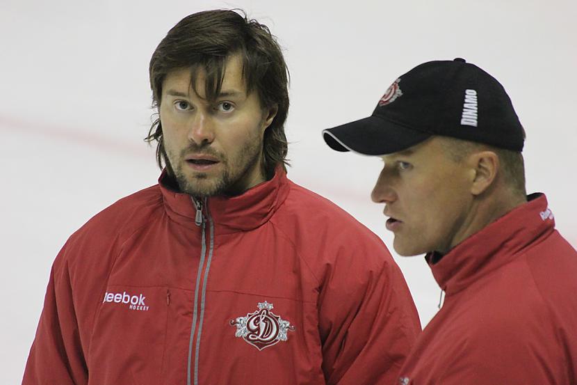 Treneru apspriede Autors: Hokeja Blogs Foto: Rīgas “Dinamo” gatavojas sezonai Valmierā