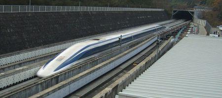 Ja scaronis projekts izdosies... Autors: Mr Mask Ķīna plano uzbūvēt ātrgaitas vilcienu dzelzceļu līdz ASV.