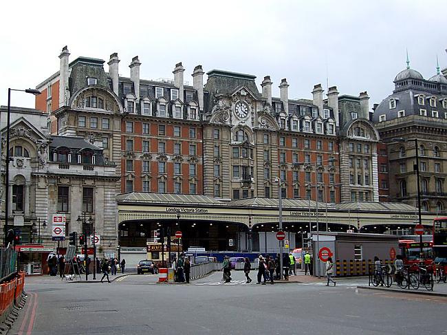 Londona Apvienotā Karaliste Autors: SinagogenBombardiren Dzelzceļa stacijas Eiropas galvaspilsētās