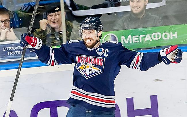 Sergejs Mozjakins... Autors: AdriansLV Cik miljonus pelna bagātākie KHL hokejisti? 2013/2014 gda sezonā.
