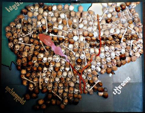 2nbspTuol Sleng genocīda... Autors: Jautrīgā D Desmit baisas vietas