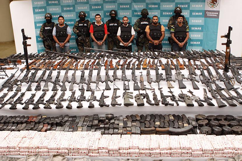  Autors: briedisvevo Meksikas lielākais narko kartelis.
