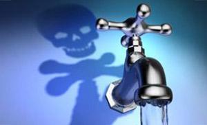 9 Krāna ūdensScaronķiet kas... Autors: Fosilija 10 ikdienā lietotākie produkti, kas iznīcina vīriešu dzīvības sulu