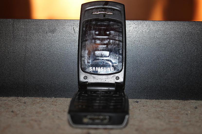 SAmsung SGHX200 Autors: kaspars2004 Krāju telefonus jau 10 gadus  2