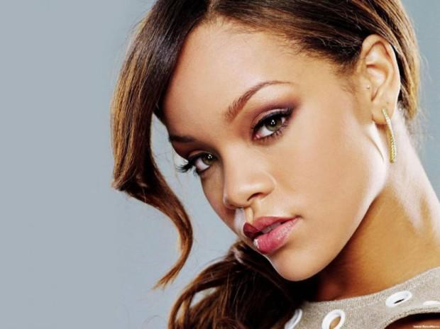 Rihannanbsp Autors: Fosilija Desmit skaistākās sievietes pasaulē pēc Google skatījuma