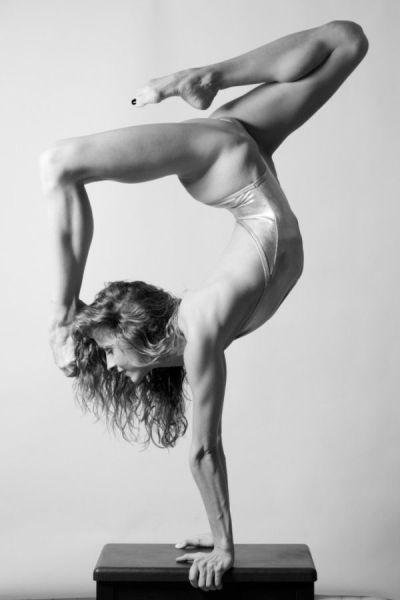  Autors: warefare Amazing flexability