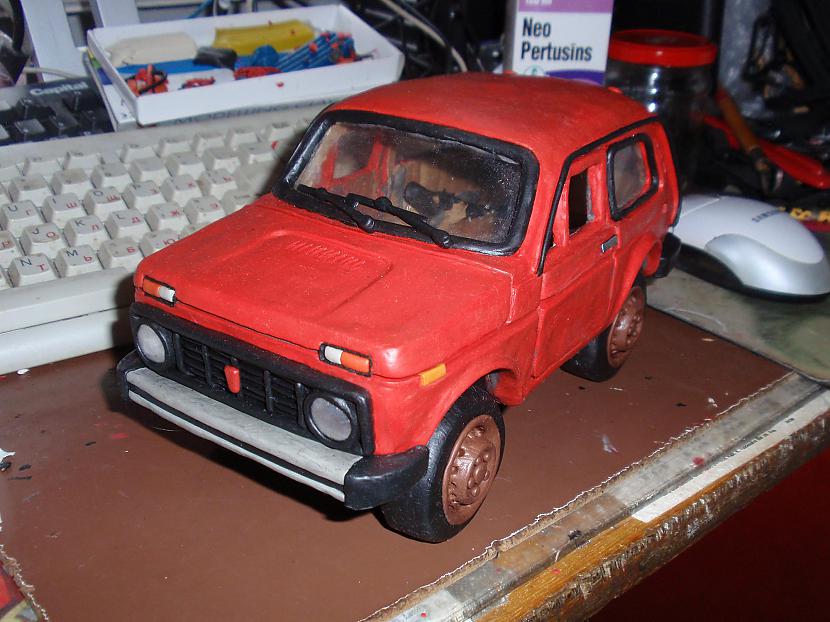  Autors: VOVASFILMAS Plastilīna ŅIVA (VAZ 2121)