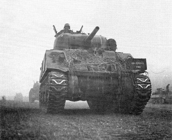 nbsp nbspPēc Vācijas iebrukuma... Autors: Mao Meow M4 Sherman – amerikāņu galvenais kaujas tanks Otrajā Pasaules karā
