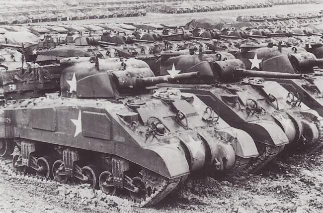 nbsp nbspBet scaroneit deva... Autors: Mao Meow M4 Sherman – amerikāņu galvenais kaujas tanks Otrajā Pasaules karā