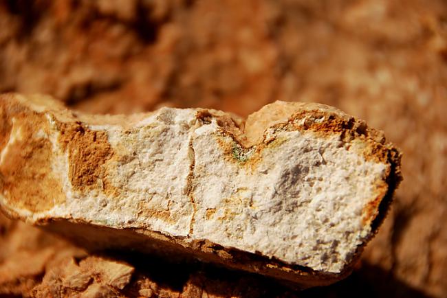 Akmeņi un minerāli mums... Autors: Ediiijsss Pārsteidzoši fakti par planētu Zeme!