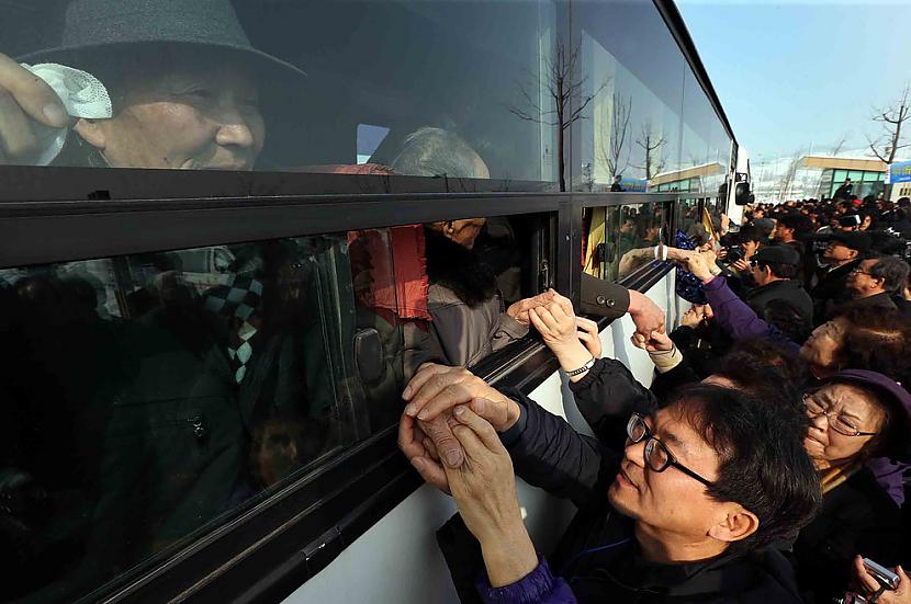 Dienvidkorejiescaroni tur savu... Autors: Mūsdienu domātājs 2014. gada 30 spēcīgākie foto