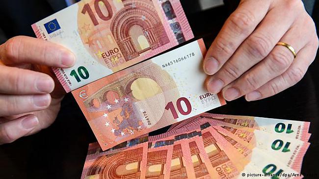Visām eiro banknotēm ir... Autors: Jēkabs Jenčs Interesanti fakti par Eiro